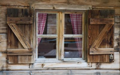 Don’t “Shutter” At The Thought Of Using Reclaimed Wood